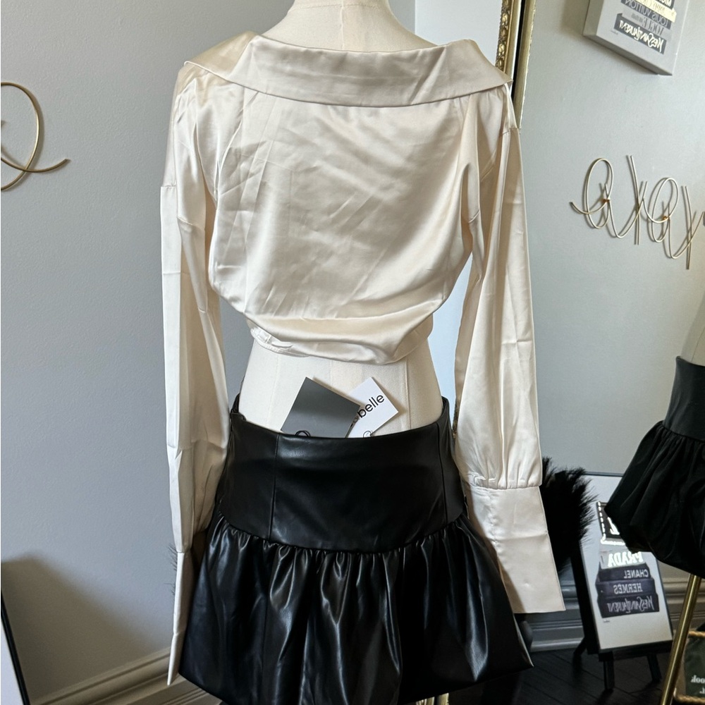 Black Leather Skirt - Picture 3 of 3